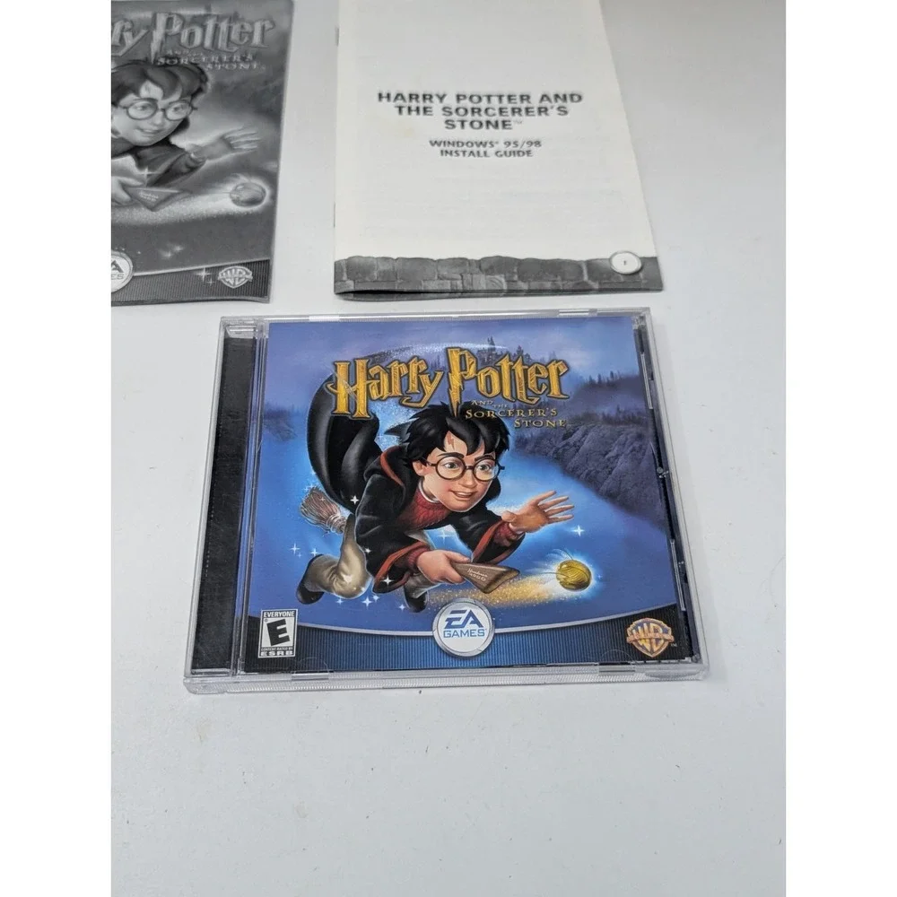 Harry Potter and the Sorcerer's Stone Smal Box PC Computer Game CIB Complete VTG